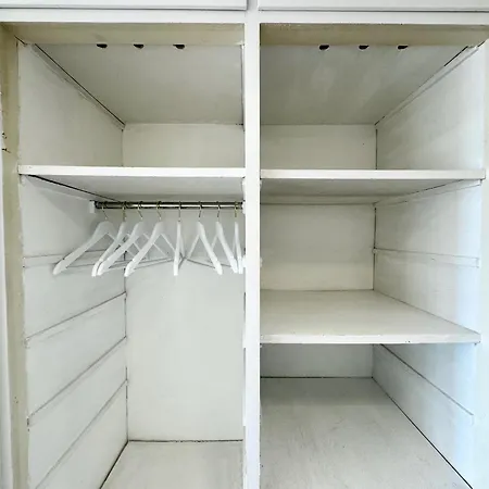 Floor Getaway In - Church & Sea View *