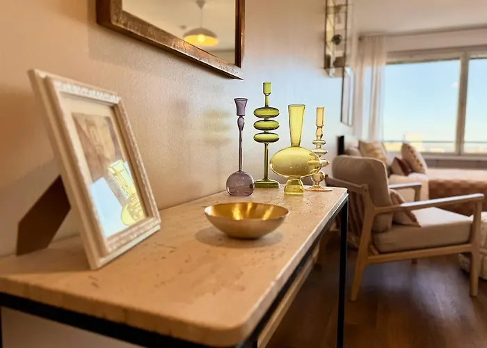 Floor Getaway In - Church & Sea View Daire *