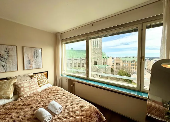 Floor Getaway In - Church & Sea View *